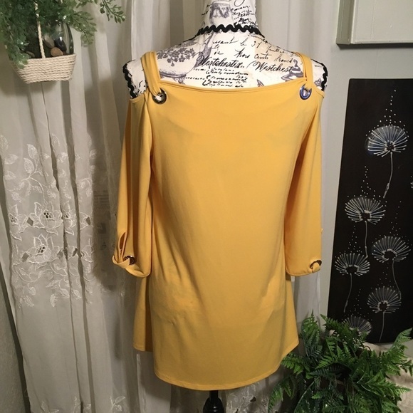 JM Collection yellow tunic - Picture 6 of 8